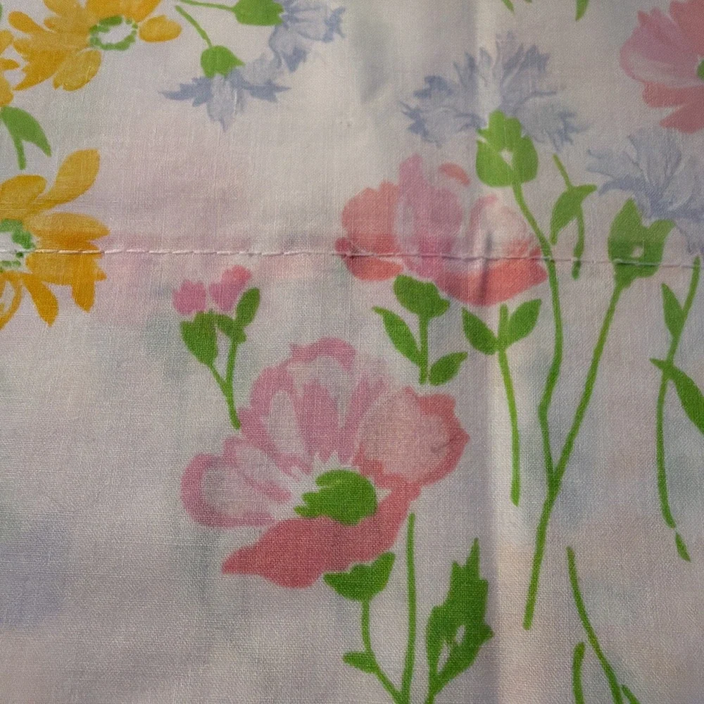 Vintage Cannon Monticello 50/50 cotton poly green Floral Standard Pillowcase